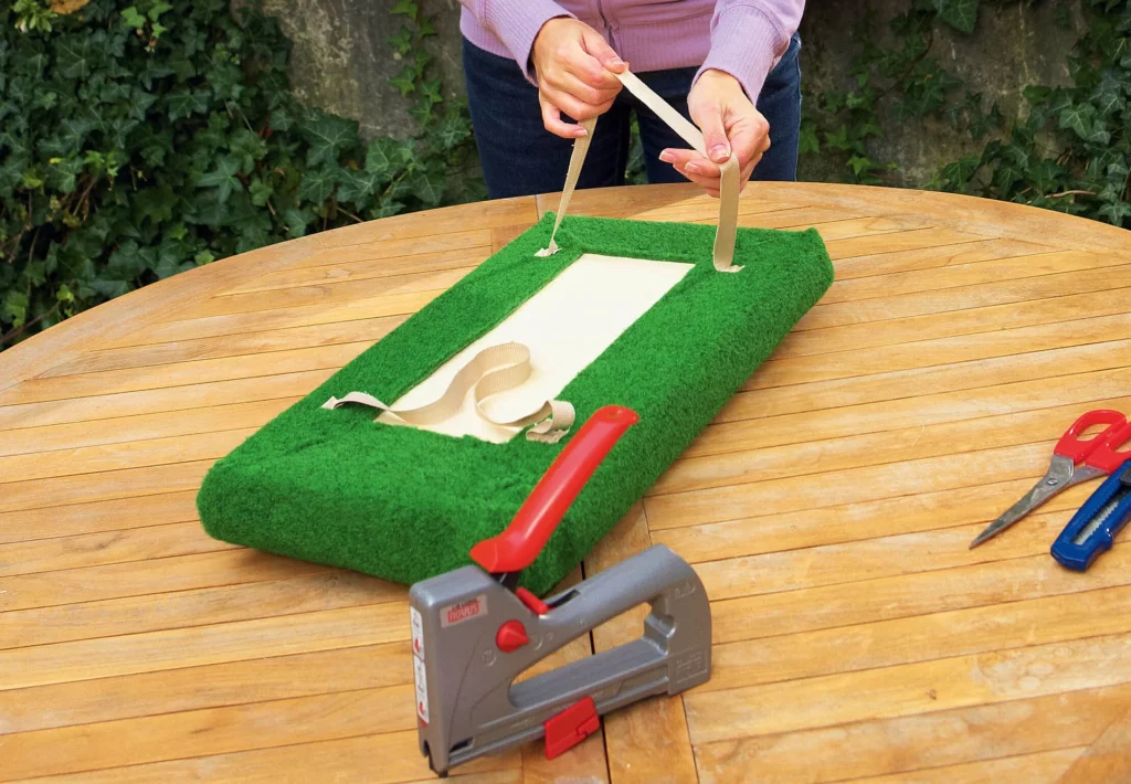 Making your own seat cushions for your garden furniture