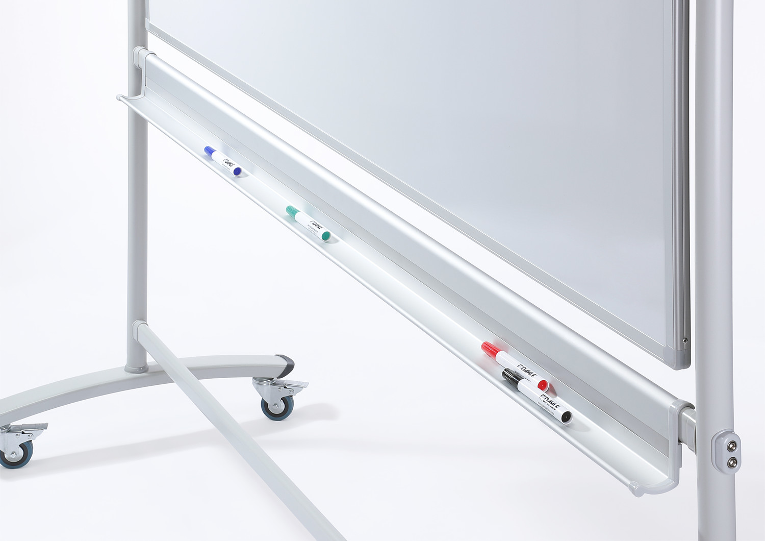 Extra-long storage tray to ensure whiteboard markers and other utensils are always within easy reach